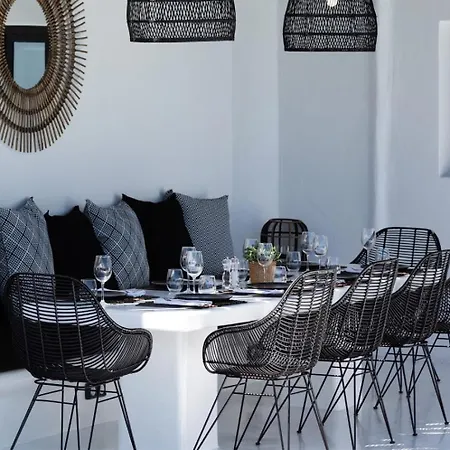 Mbc Psarou Black Retreat 11 Bedrooms Mykonos Villa *