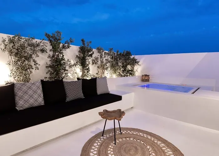 Mbc Psarou Black Retreat 11 Bedrooms Mykonos